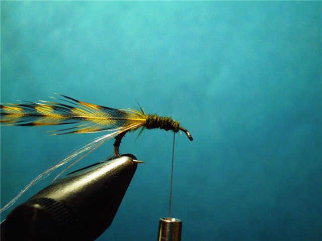 BWO TWISTED HACKLE EMERGER