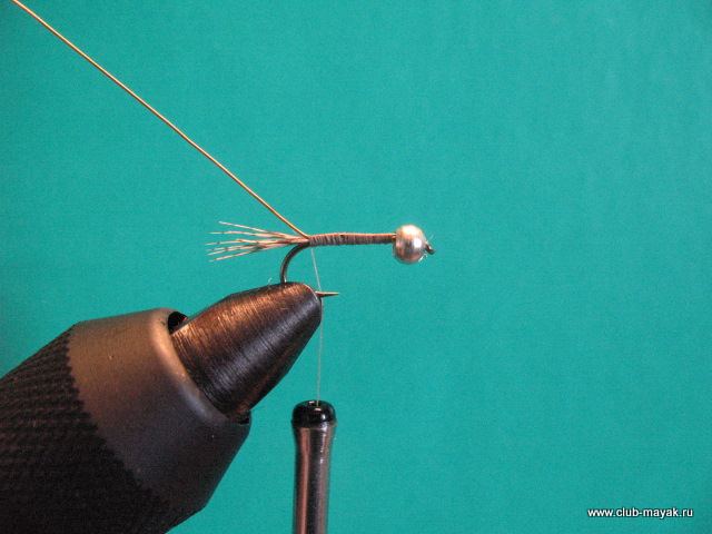Нимфа Baetis Nymph 
