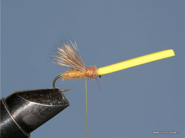 сухая мушка Balloon Caddis