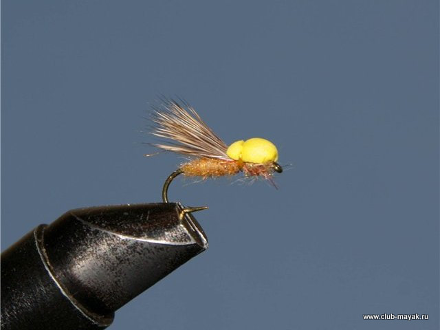 сухая мушка Balloon Caddis
