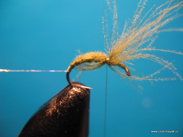 сухая мушка CDC Sedge Hatcher