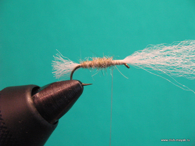 сухая мушка C & C Midge