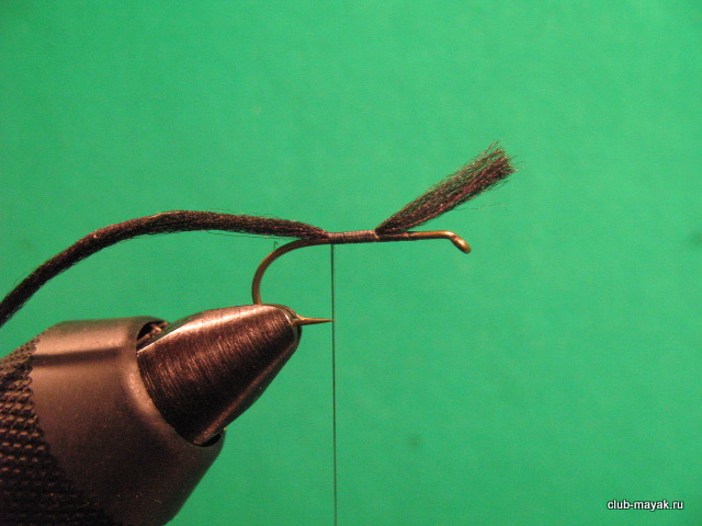 Сухая мушка Goddard Caddis