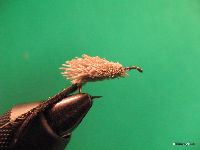 Сухая мушка Goddard Caddis