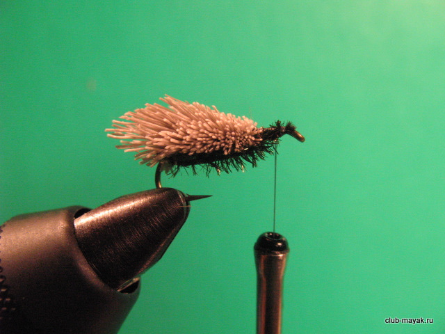 Сухая мушка Goddard Caddis