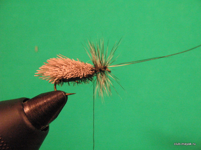 Сухая мушка Goddard Caddis