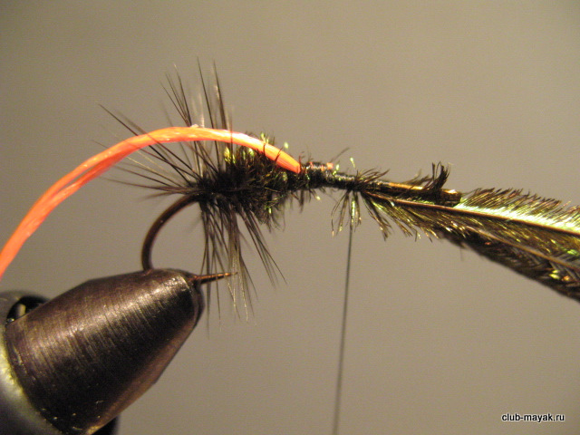 Сухая мушка Hot Spot Midge 