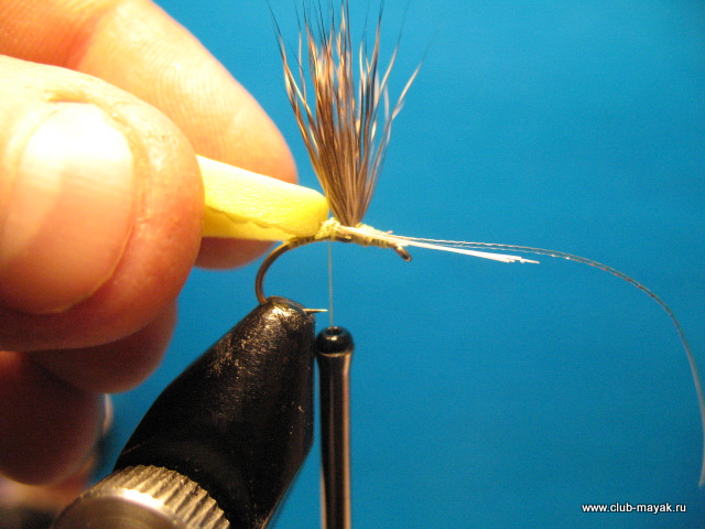 Сухая мушка Mohican Fly