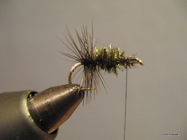 Сухая мушка Renegade Midge
