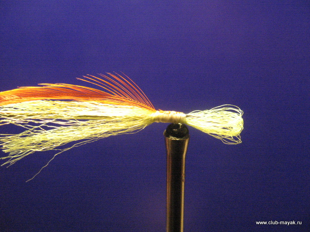 Мокрая мушка Umbrella Gnat Emerger