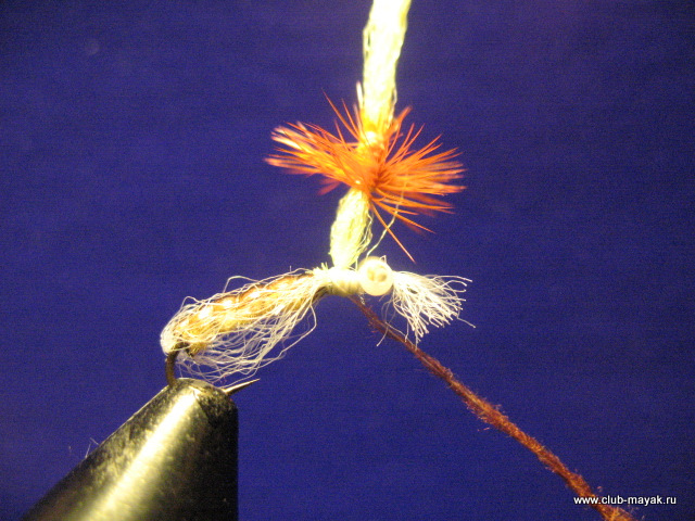 Мокрая мушка Umbrella Gnat Emerger