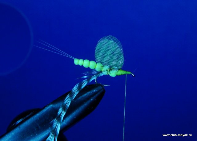 сухая мушка Yellow Mayfly